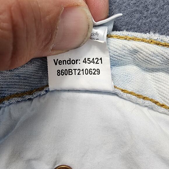 Pacsun Womens Jeans Size 26 90s Boyfriend High Rise Distressed Bleach Raw Hem - Picture 15 of 16